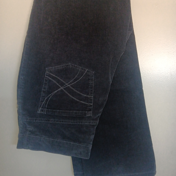 Gloria Vanderbilt Black Corduroy Jeans - Picture 1 of 3
